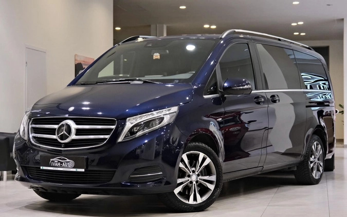 Mercedes-Benz Klasa V cena 190000 przebieg: 228000, rok produkcji 2017 z Giżycko małe 781